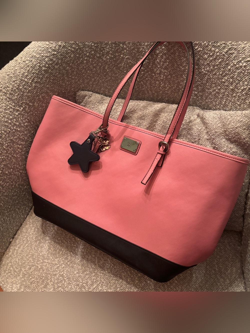 New York & Company Pink & Black Tote with Branded Silver Plate